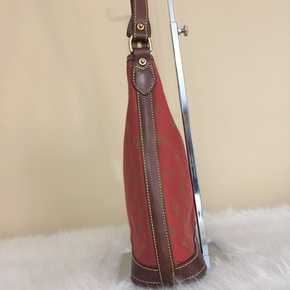 DOONEY & BOURKE HOBO SIGNATURE FABRIC SHOULDER - Picture 5 of 8